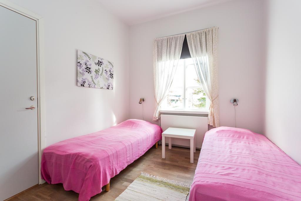 Brukshotellet Roma B&B Romakloster Esterno foto